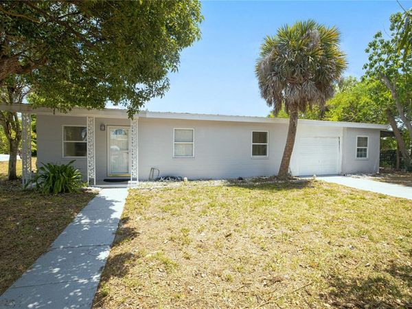 203 WATERWAY CIRCLE NE, PORT CHARLOTTE, FL 33952