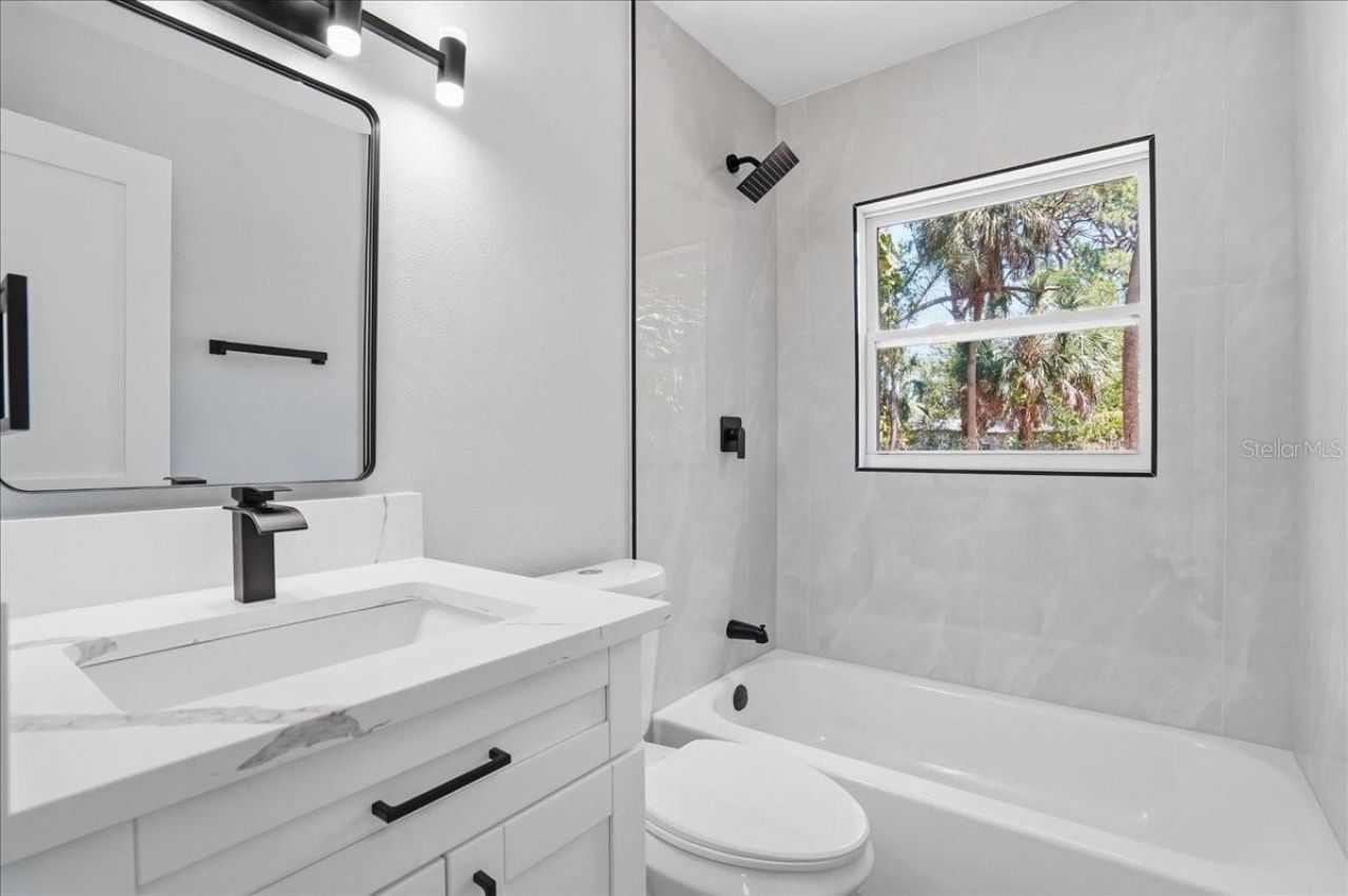 761 29th Avenue S, Saint Petersburg, FL 33705 Photo
