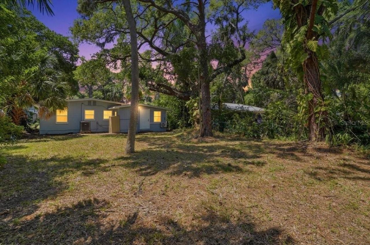761 29th Avenue S, Saint Petersburg, FL 33705 Photo