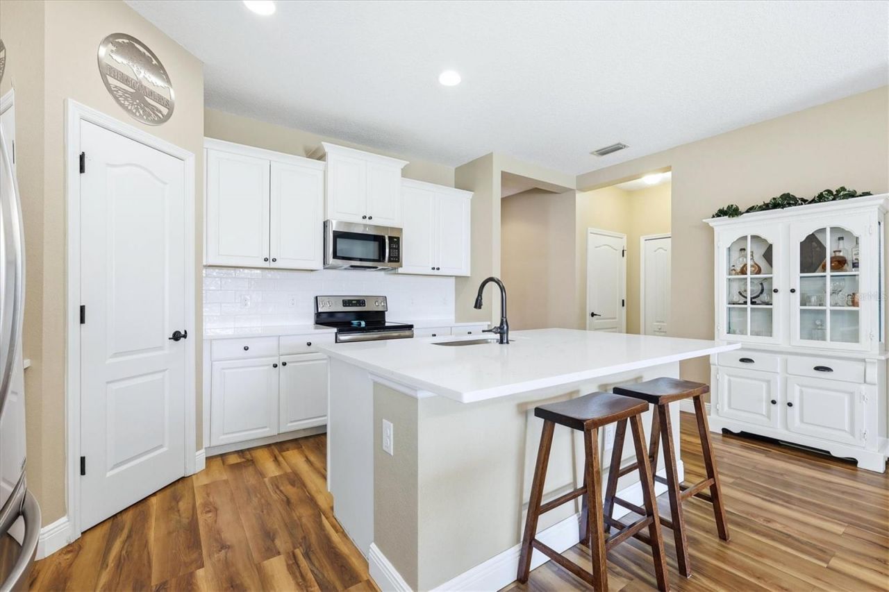 1307 Thornbury Drive, Parrish, FL 34219 Photo