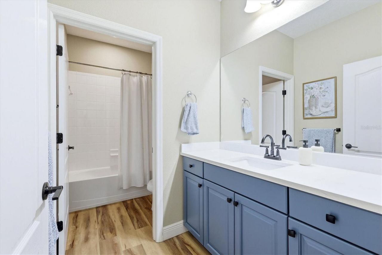 1307 Thornbury Drive, Parrish, FL 34219 Photo