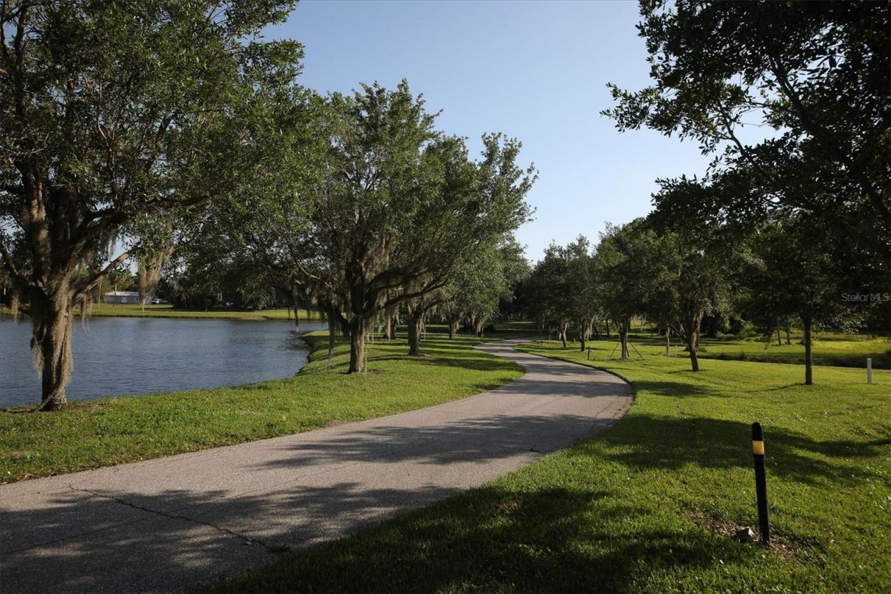 1307 Thornbury Drive, Parrish, FL 34219 Photo