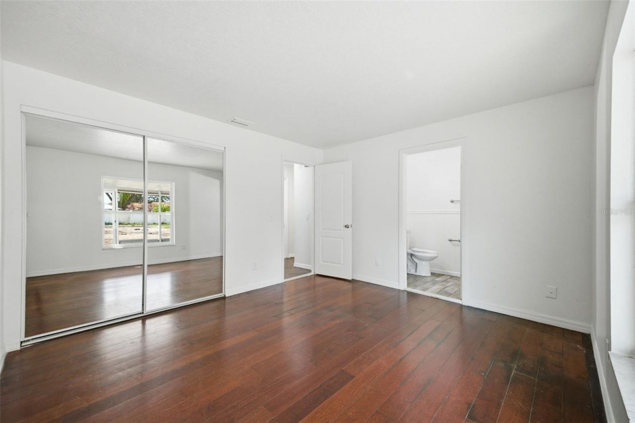 1065 Foxwood Drive, Lutz, FL 33549 Photo