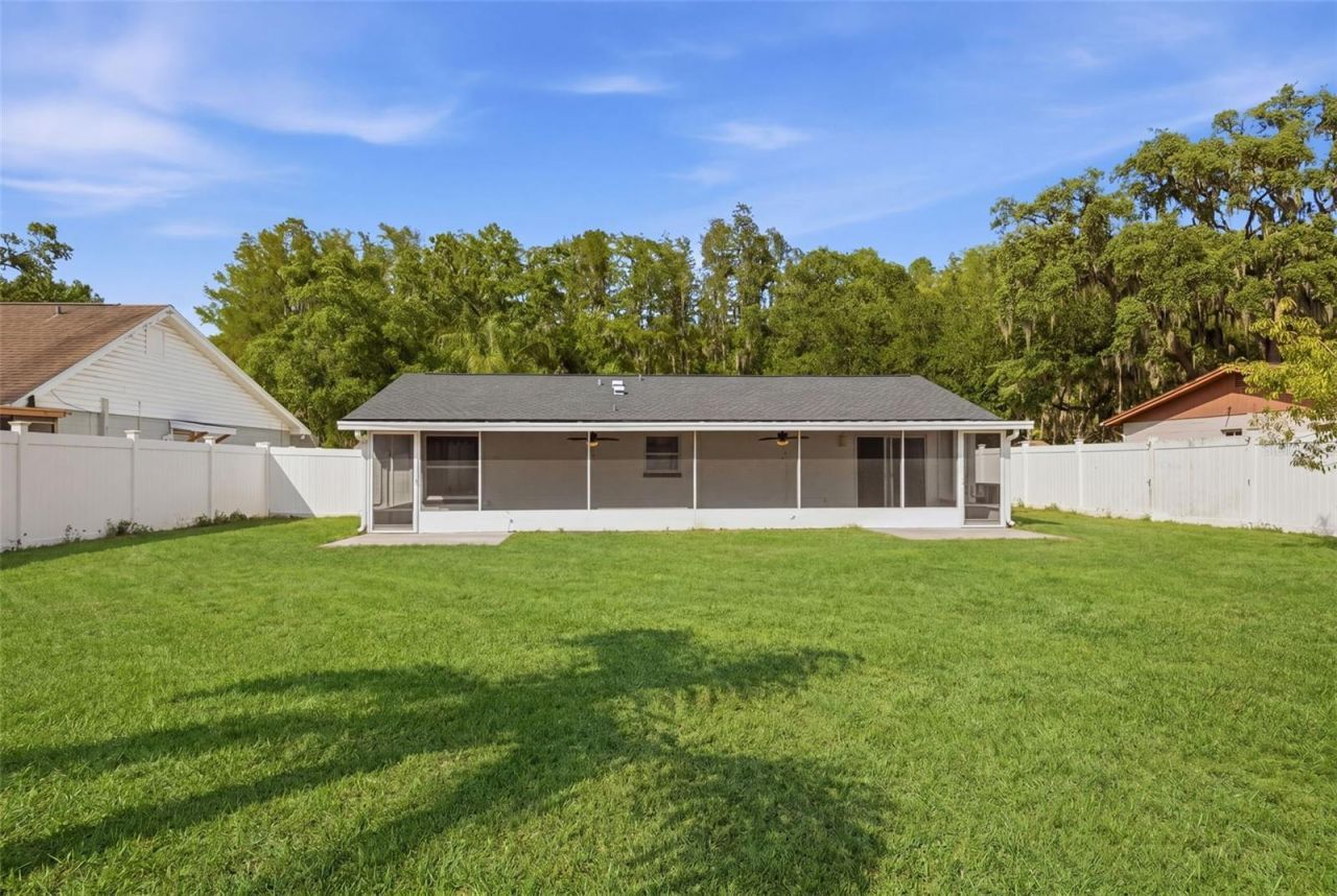 1065 Foxwood Drive, Lutz, FL 33549 Photo