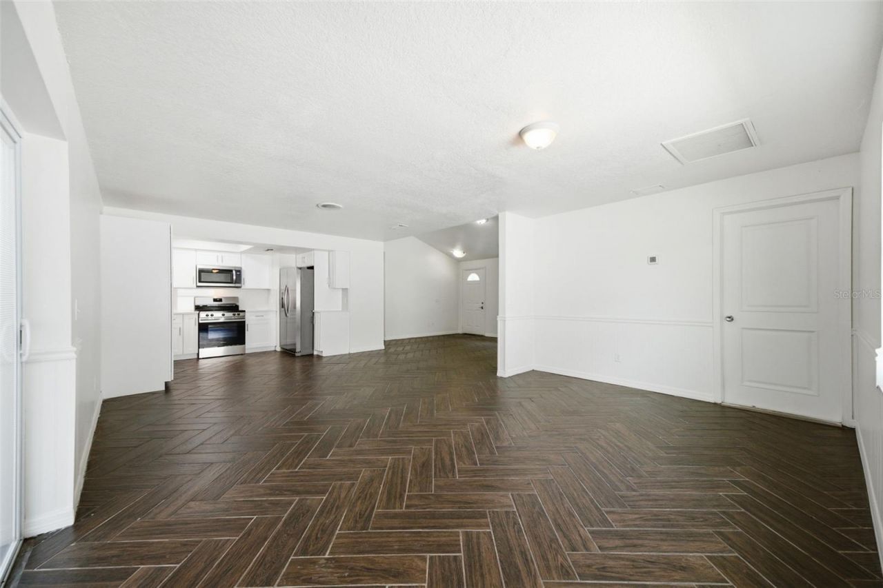 1065 Foxwood Drive, Lutz, FL 33549 Photo