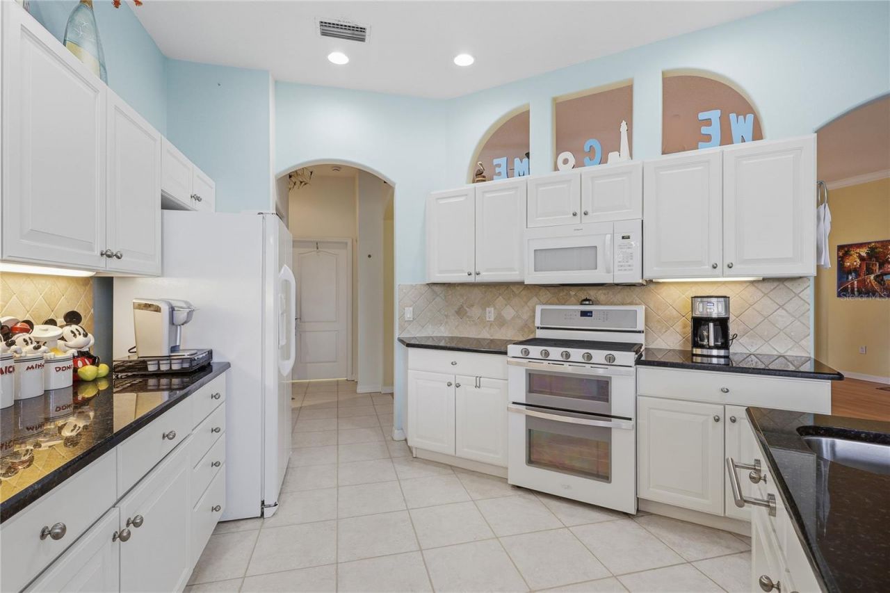 758 Planters Manor Way, Bradenton, FL 34212 Photo
