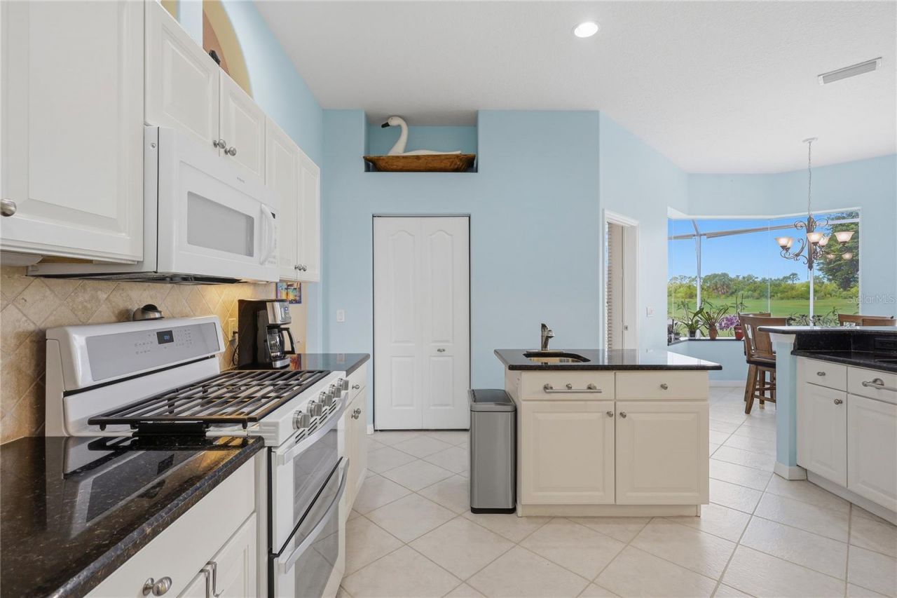 758 Planters Manor Way, Bradenton, FL 34212 Photo