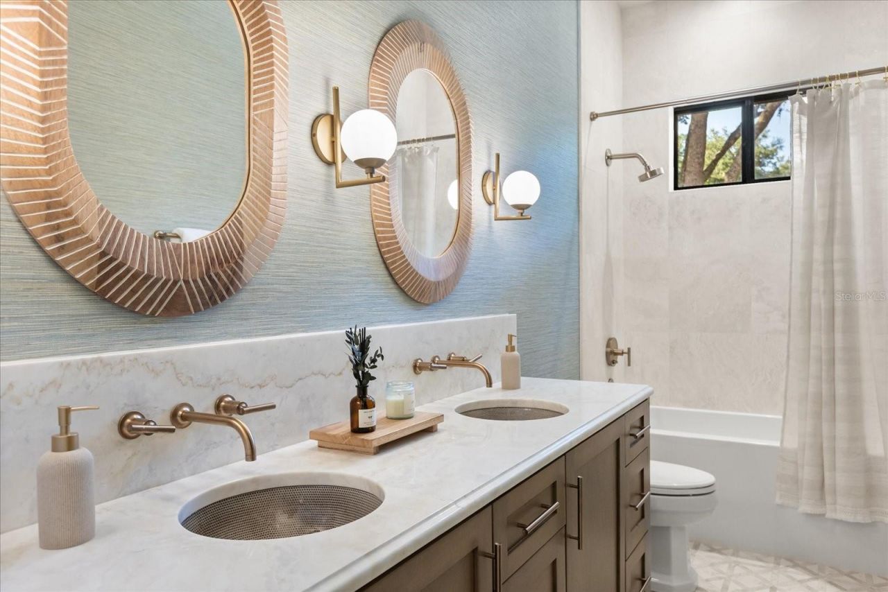 32519 Hawks Lake Lane, Sorrento, FL 32776 Photo