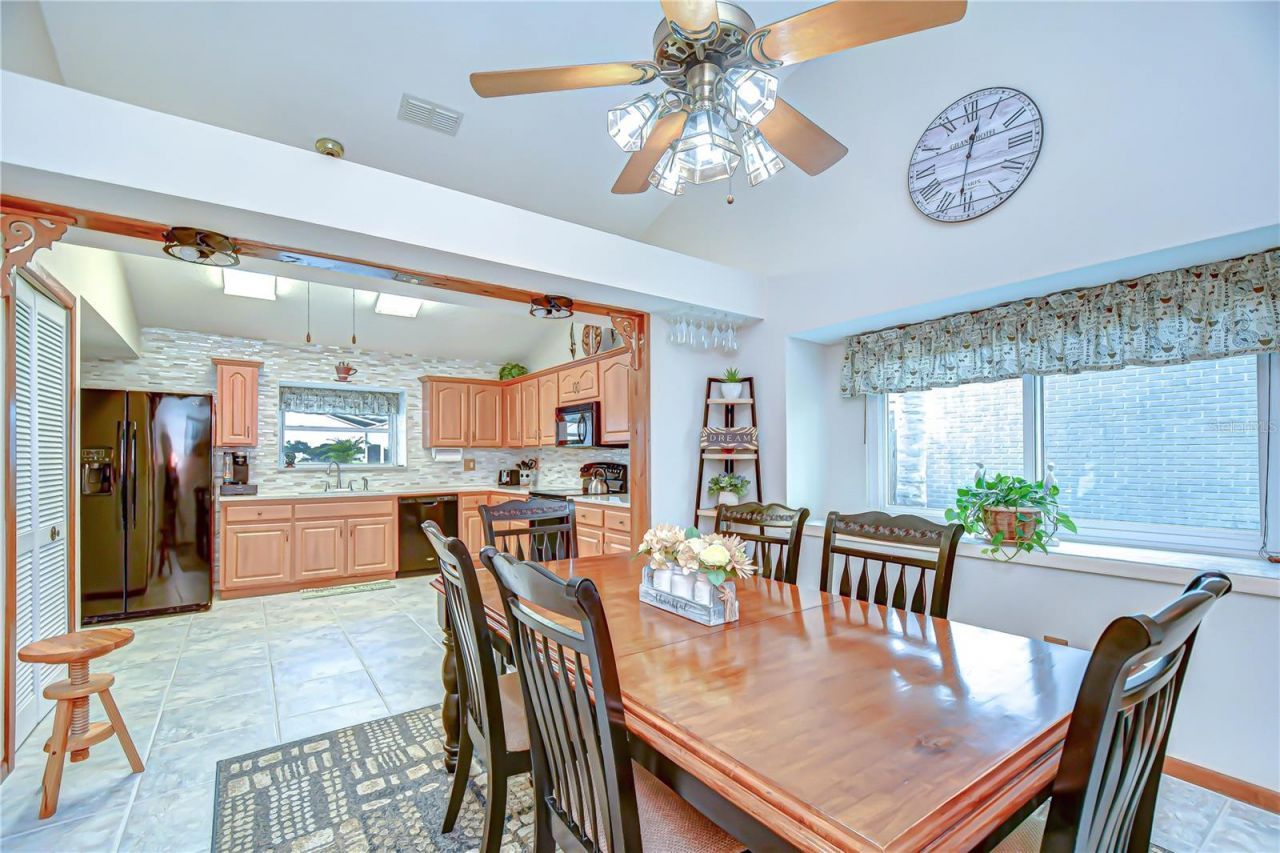 1428 Shell Flower Drive, Brandon, FL 33511 Photo