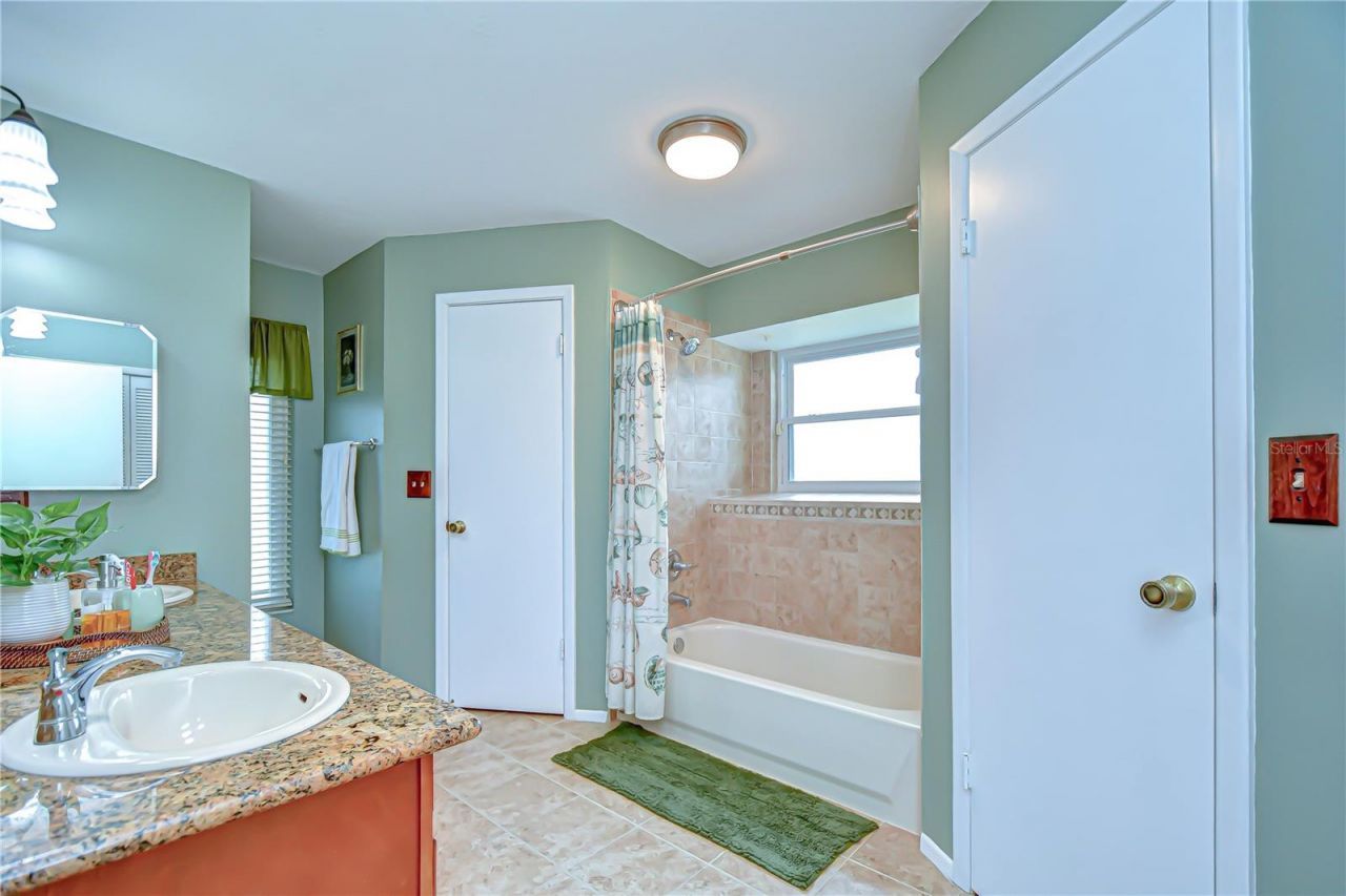 1428 Shell Flower Drive, Brandon, FL 33511 Photo