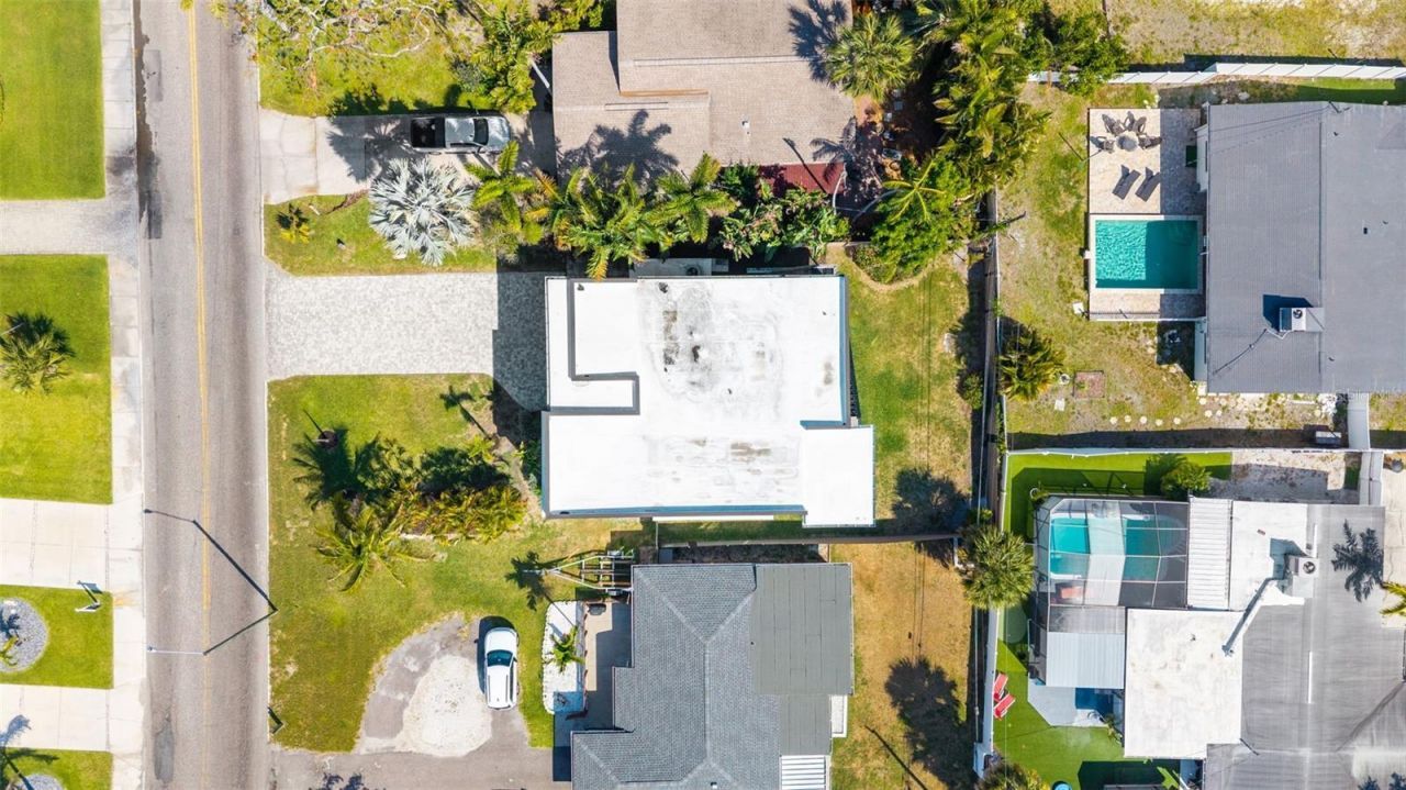 3835 Shore Acres Boulevard Ne, Saint Petersburg, FL 33703 Photo