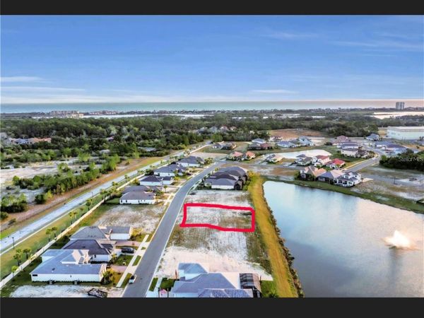 21 DEL PALMA DRIVE , PALM COAST, FL 32137