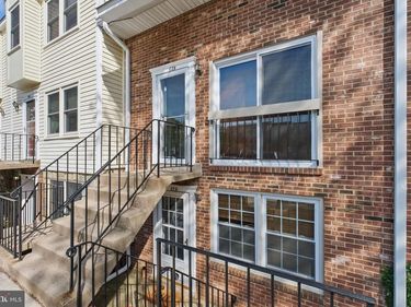 62 N BEDFORD STREET, Unit 62B, ARLINGTON, VA 22201