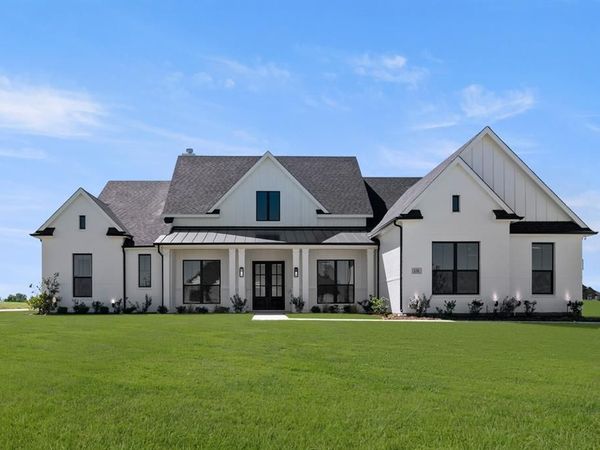 131 Adilynn Trail , Venus, TX 76084