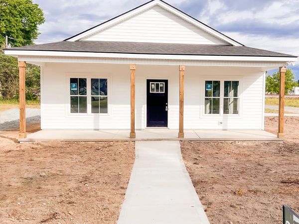 311 N Wilson Avenue , Dunn, NC 28334