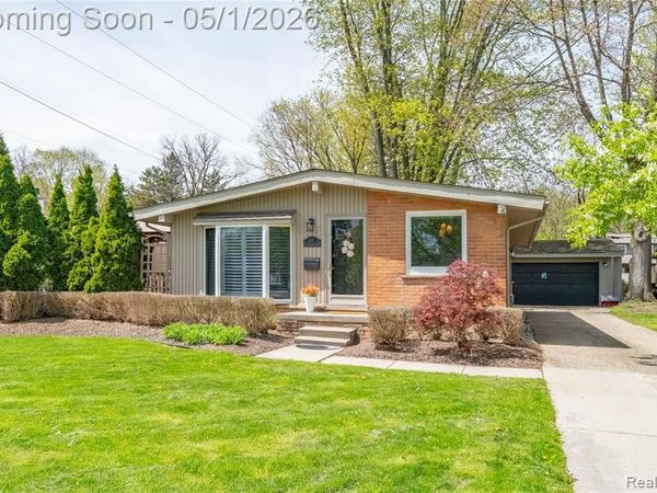 937 Allen Drive, Northville, MI 48167