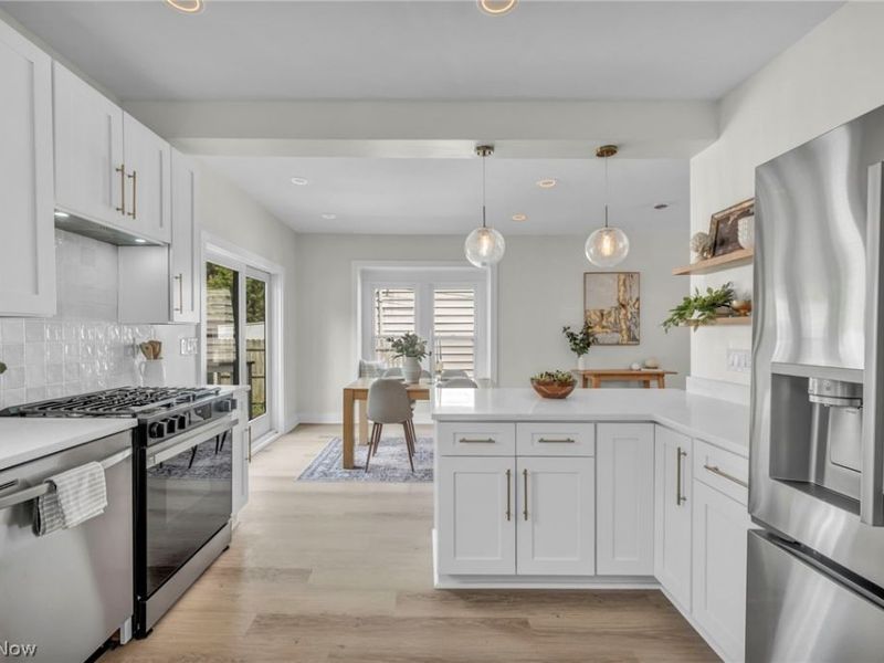 1548 Olivewood Avenue, Lakewood, OH 44107 Photo 17