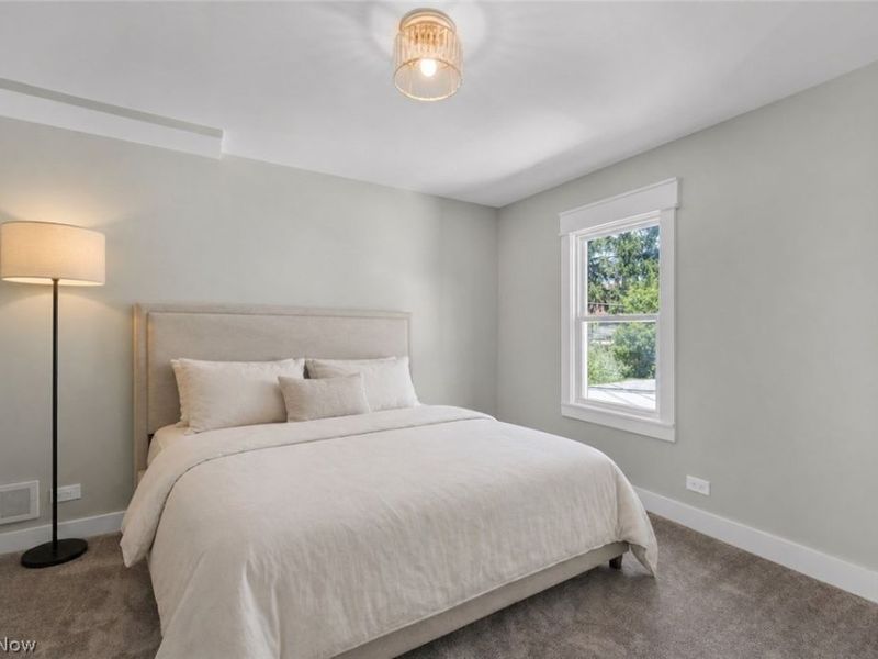 1548 Olivewood Avenue, Lakewood, OH 44107 Photo 22