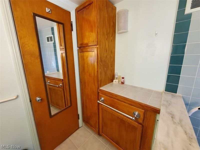 4616 Monticello Boulevard , South Euclid, OH 44143 Photo 23