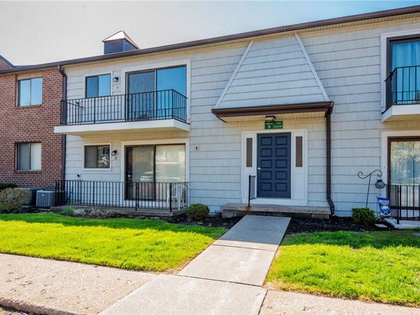 9 High Gate , Unit 7, Fairport, NY 14450