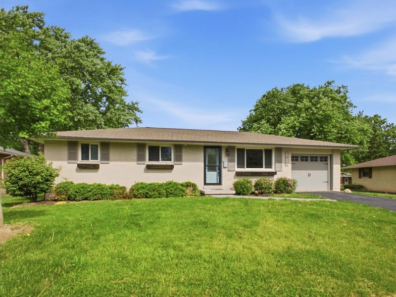 1015 Romanus Drive, Vandalia, OH 45377 Photo 3