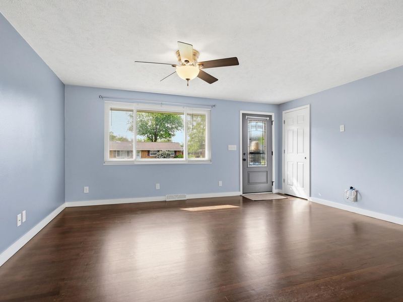 1015 Romanus Drive, Vandalia, OH 45377 Photo 5