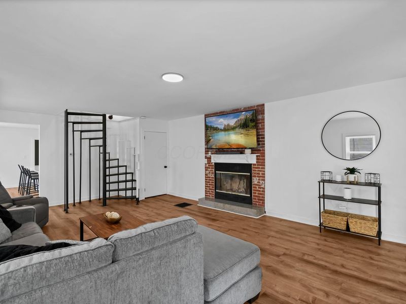 18 E Oak Street , Newark, OH 43055 Photo 11