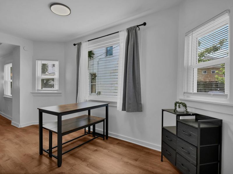 18 E Oak Street , Newark, OH 43055 Photo 19