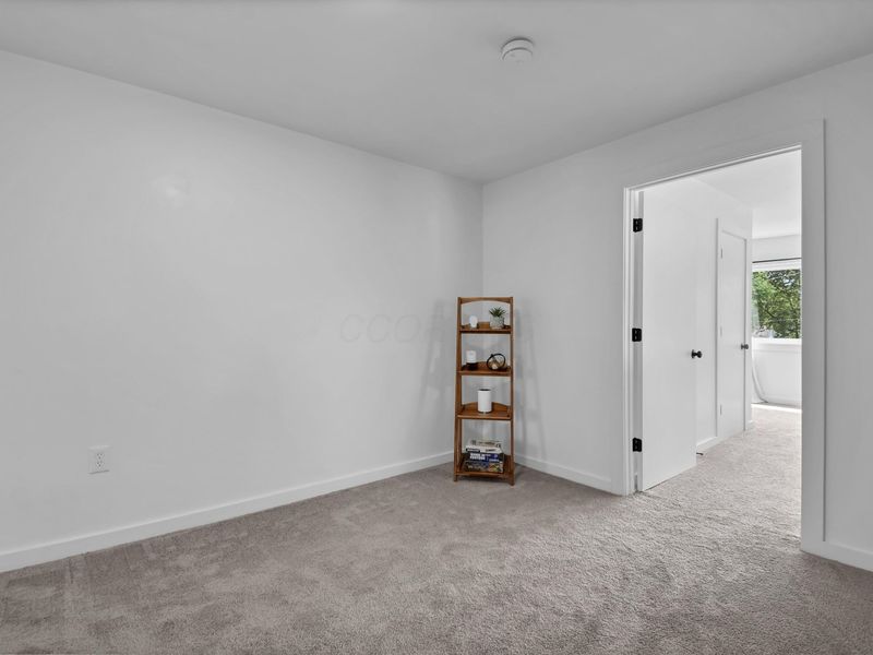 18 E Oak Street , Newark, OH 43055 Photo 27