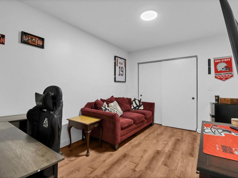 18 E Oak Street , Newark, OH 43055 Photo 32