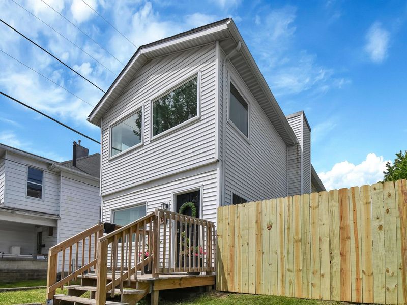 18 E Oak Street , Newark, OH 43055 Photo 4