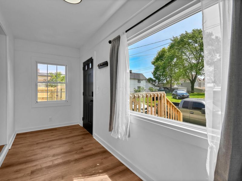 18 E Oak Street , Newark, OH 43055 Photo 6