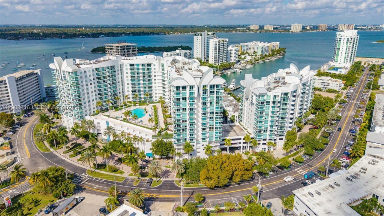7910 Harbor Island Dr , Unit 402, North Bay Village, FL 33141 Photo