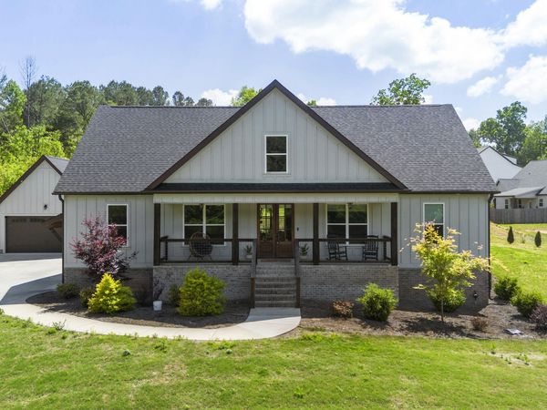 879 Dedmon Road, Ringgold, GA 30736