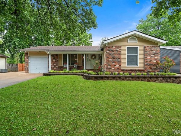 1290 Greenmar Drive , Fenton, MO 63026