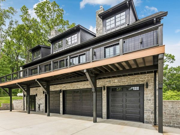 7650 Chipmunk Ln , Nashville, TN 37221