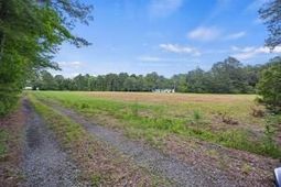 1 Marion Woods Trail photo 4