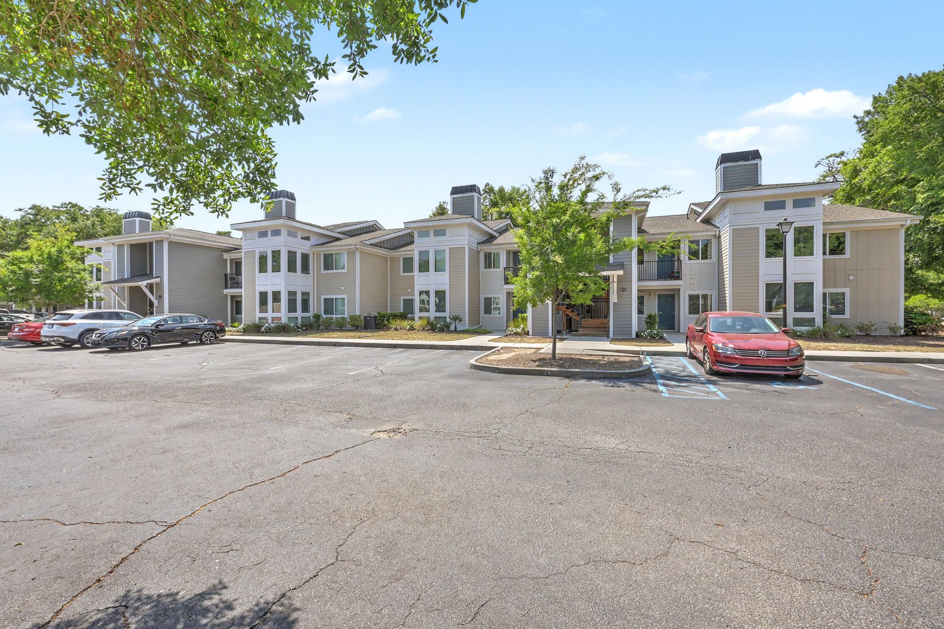 271 Alexandra Drive Photo 26