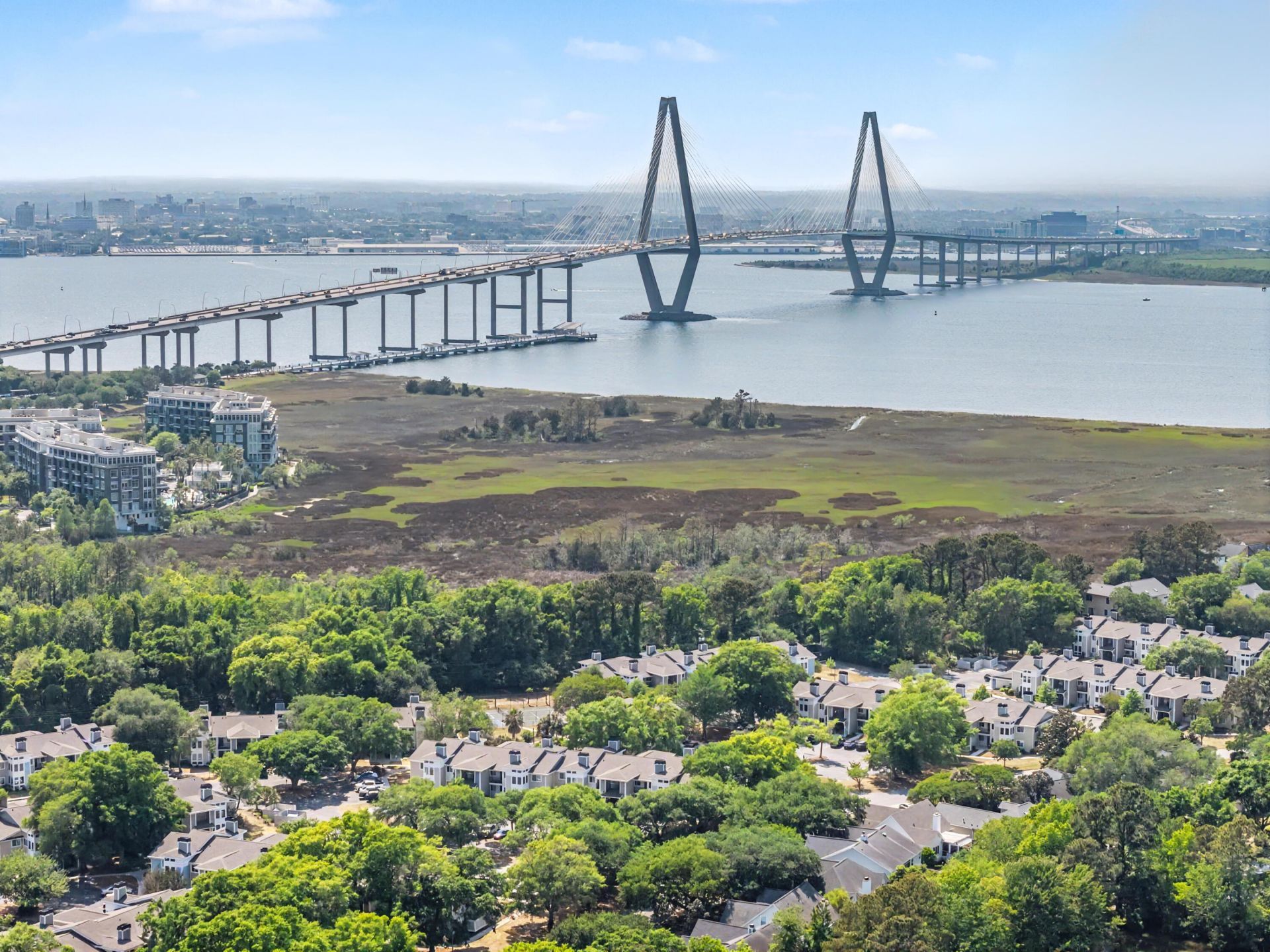 271 Alexandra Drive Photo 41