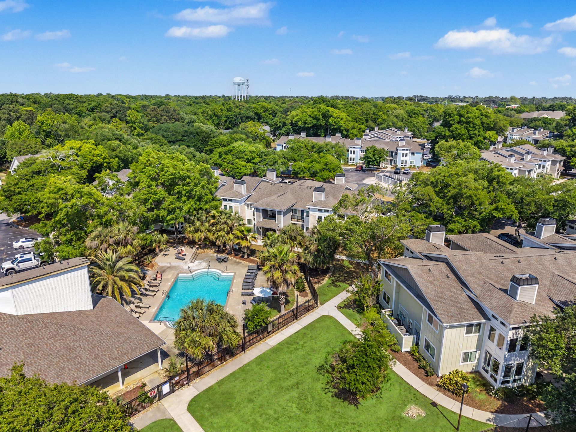 271 Alexandra Drive Photo 44