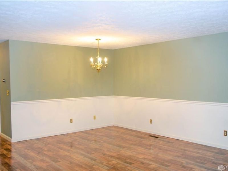 124 Pearce Place, Urbana, OH 43078 Photo 10