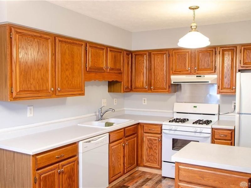 124 Pearce Place, Urbana, OH 43078 Photo 6