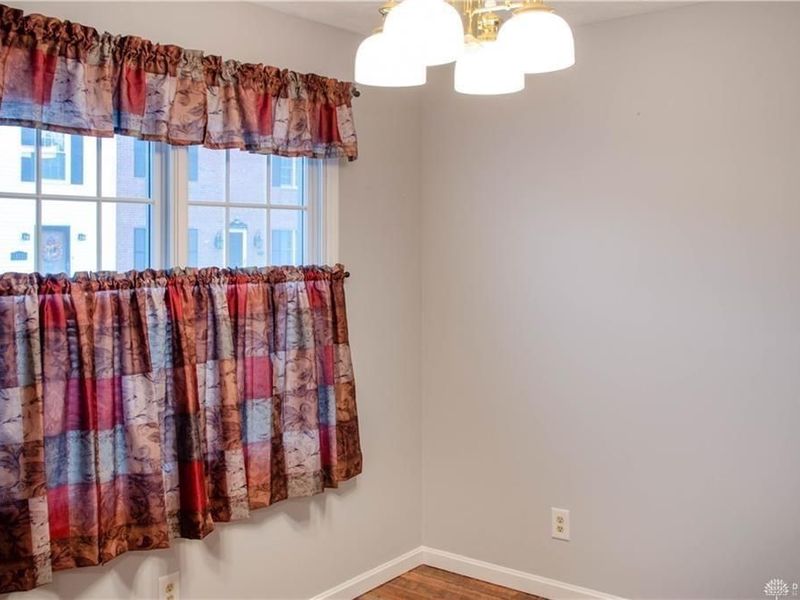 124 Pearce Place, Urbana, OH 43078 Photo 9
