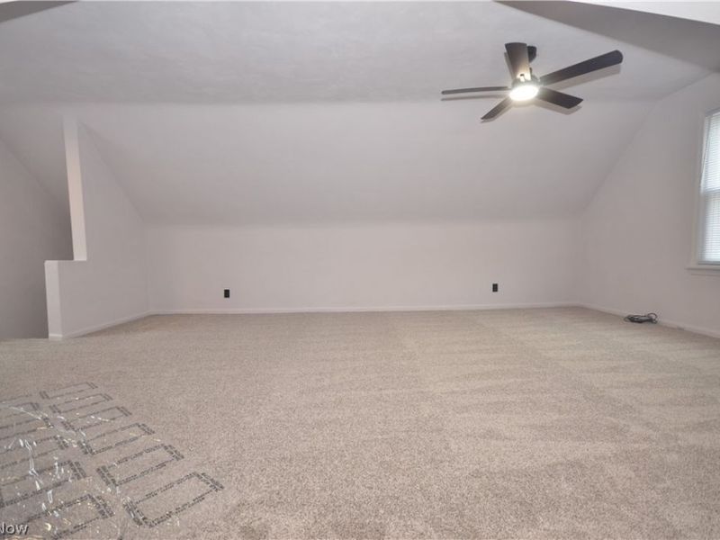 154 E Brookside Avenue, Akron, OH 44301 Photo 36