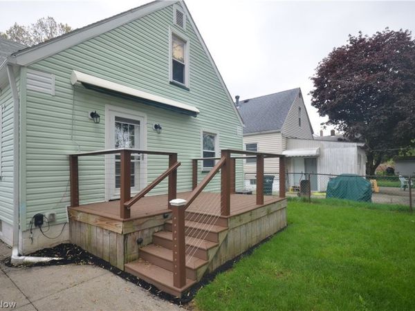 154 E Brookside Avenue , Akron, OH 44301