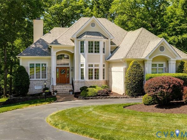 2400 Whitecastle Drive , Midlothian, VA 23113