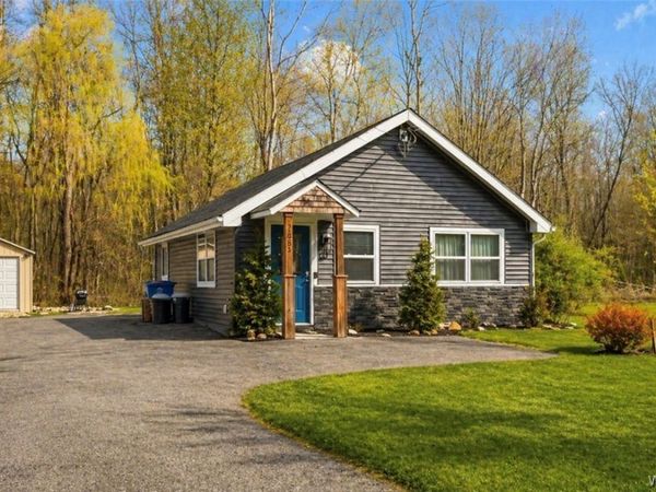 6855 Revere Drive , Derby, NY 14047