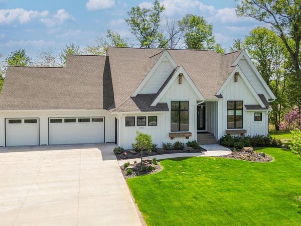 202 176th Lane NE, Ham Lake, MN 55304