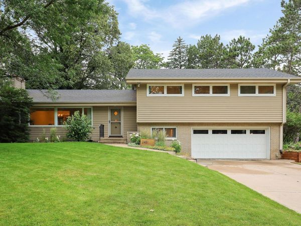 2451 Holton Street , Roseville, MN 55113