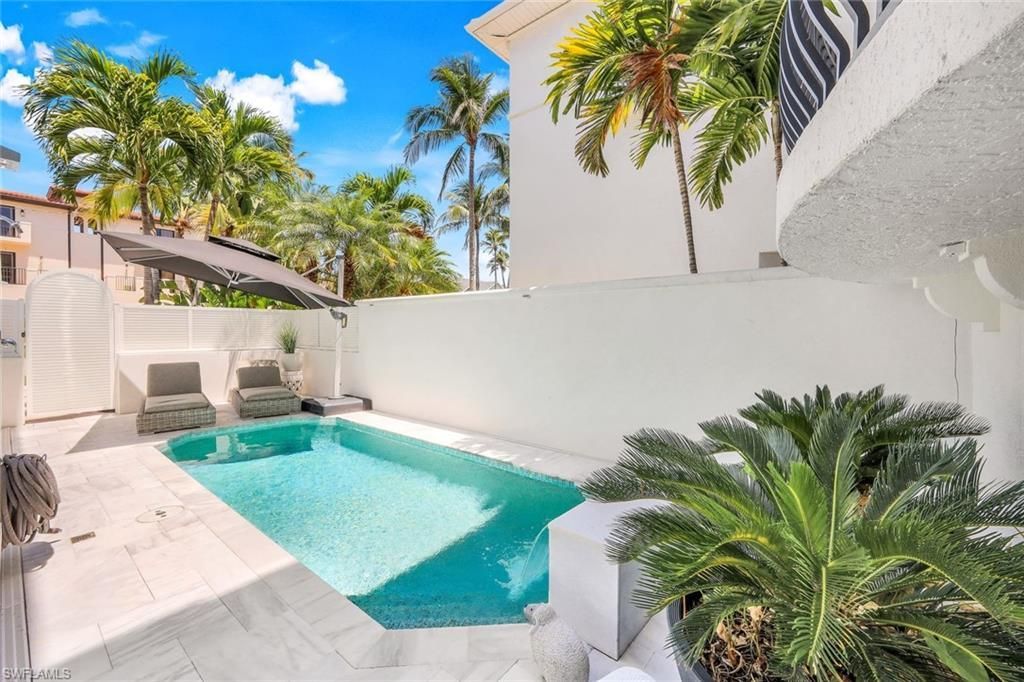 510 2nd St S, Unit 102, Naples, FL 34102 Photo